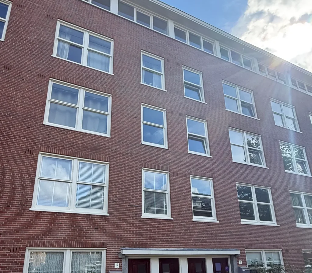 Pand aan de Jan Haringstraat in Amsterdam geoptimaliseerd volgens het woningwaarderingsstelsel
